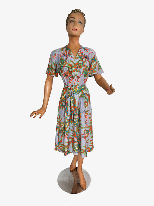 1940s Silk Novelty Print Dress | S