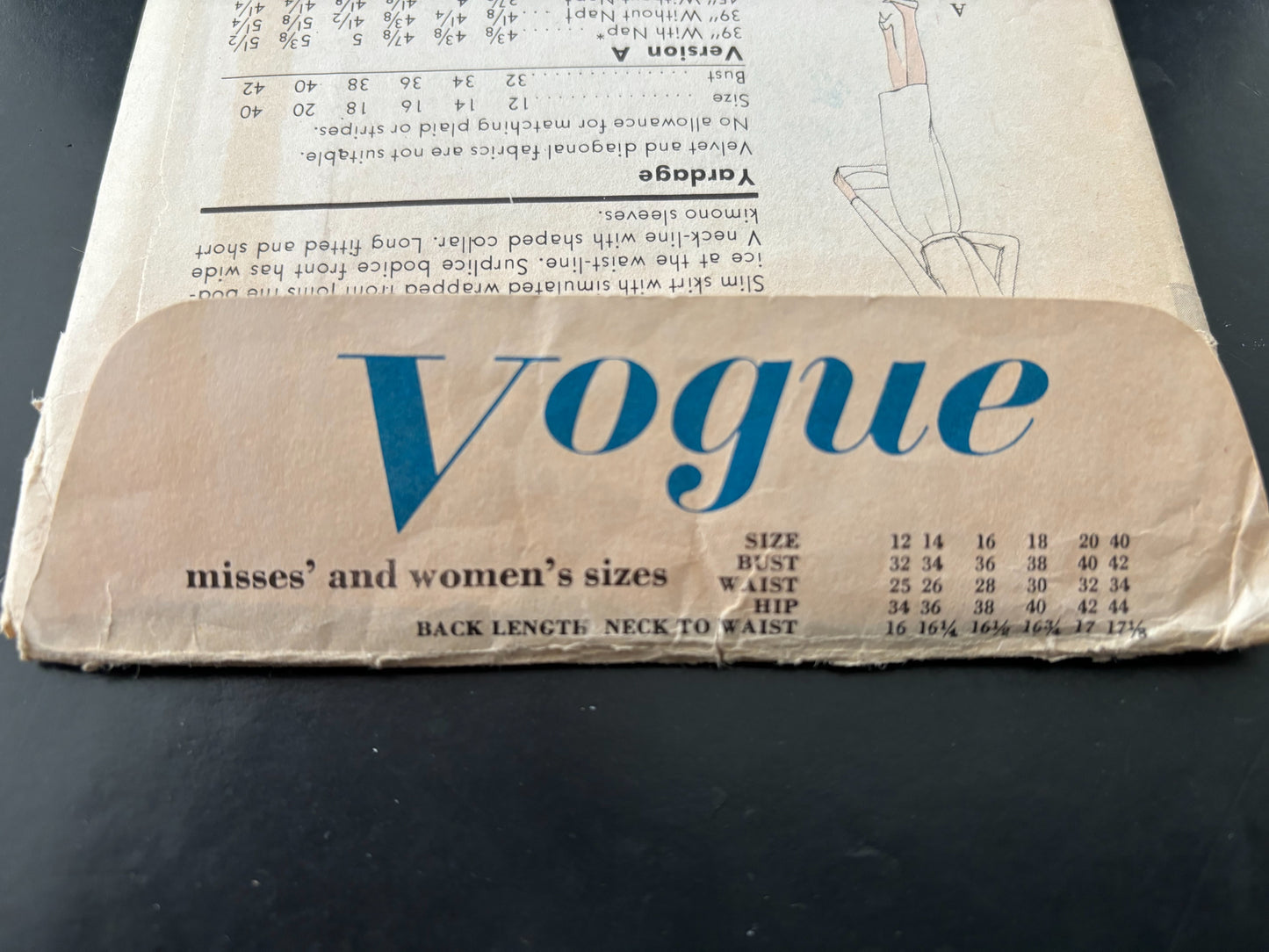 1959 Vogue 4083 Special Design Sewing Pattern One Piece Dress - Size 18