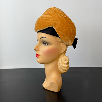 1960s Rivoli Velvet Hat