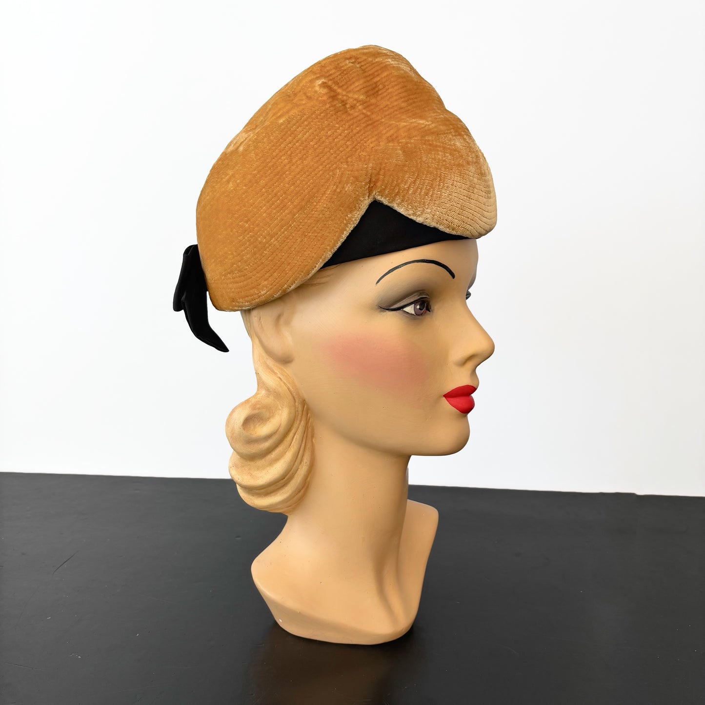 1960s Rivoli Velvet Hat