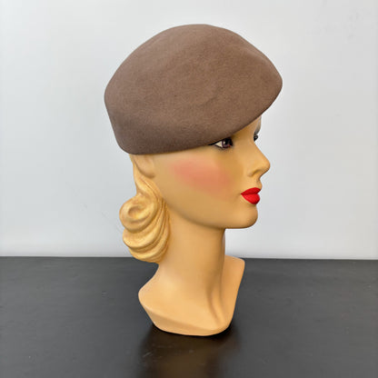 1940s Felt Tilted Beret