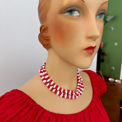 Mid Century Whimsical Bead Necklace