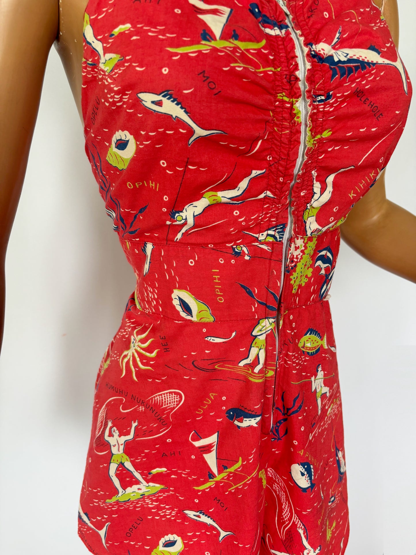 1940s The Kahala Playsuit Hawaiian Novelty Print  | XS/S