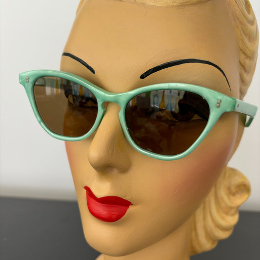 1950s Vintage Surf Green Sunglasses