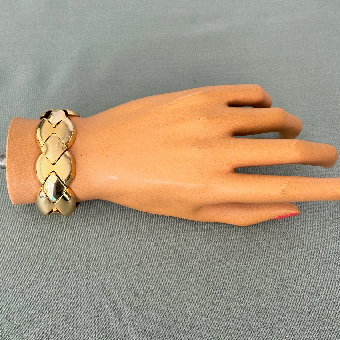 1960s Gold Tone Metal Chain Bracelet