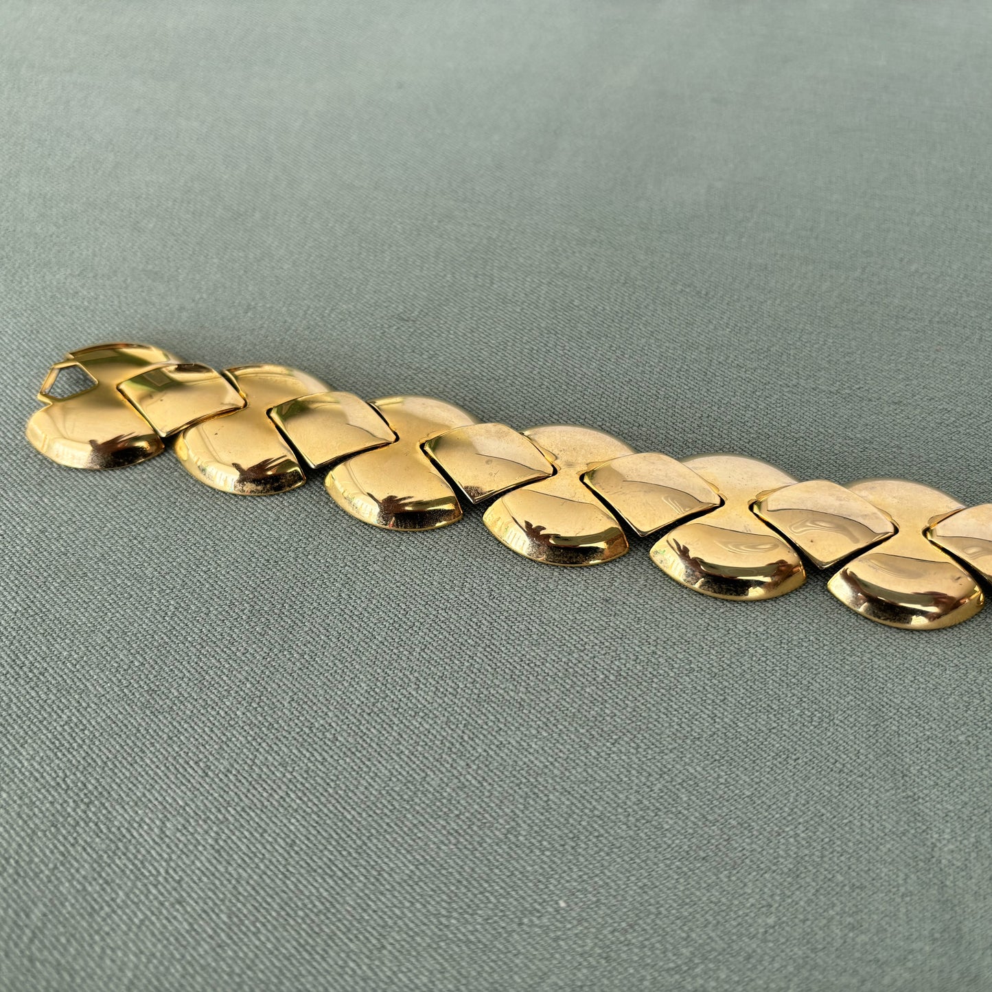 1960s Gold Tone Metal Chain Bracelet