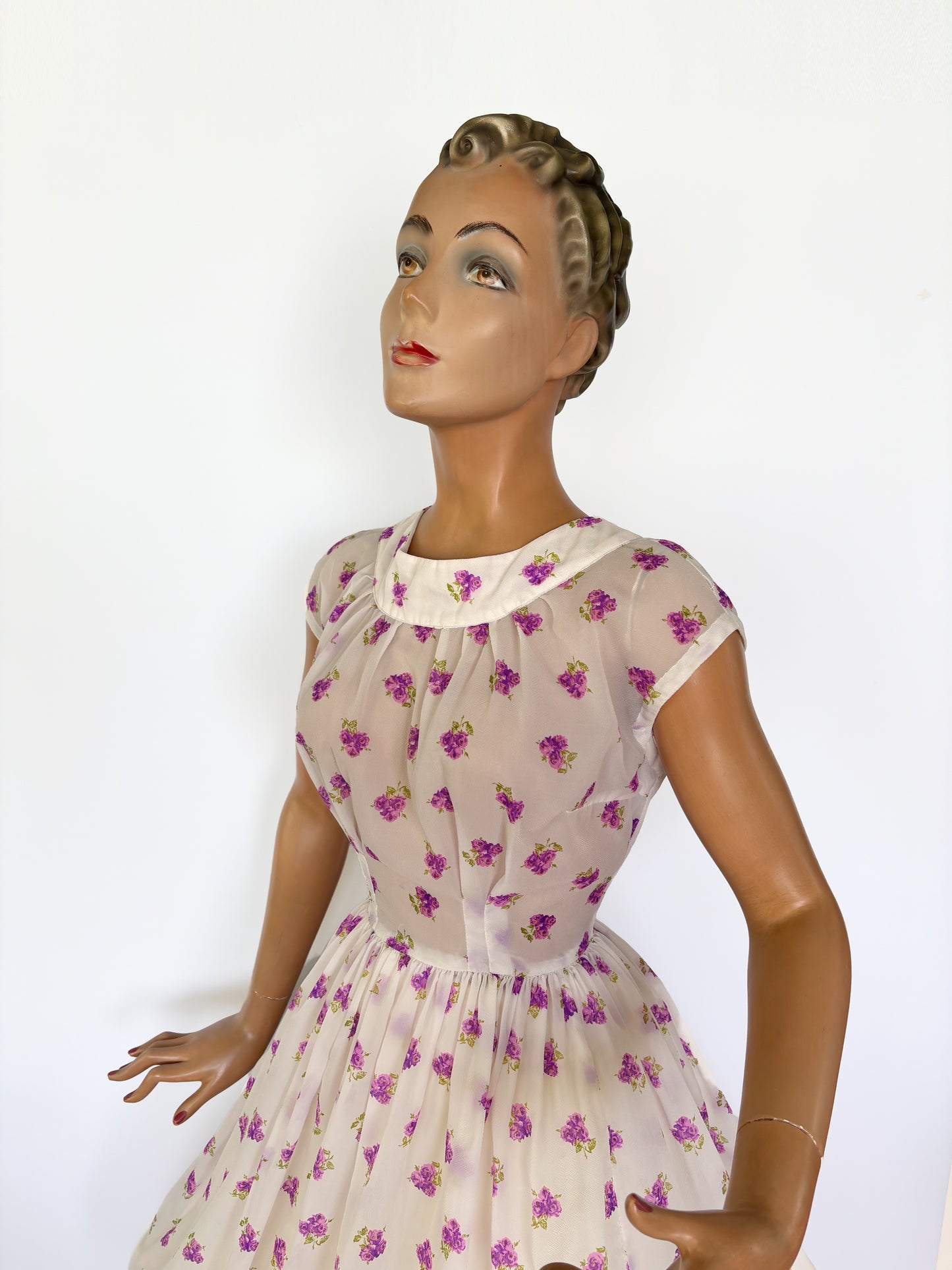 1950s Clocqué Semi Sheer Roses Dress | S