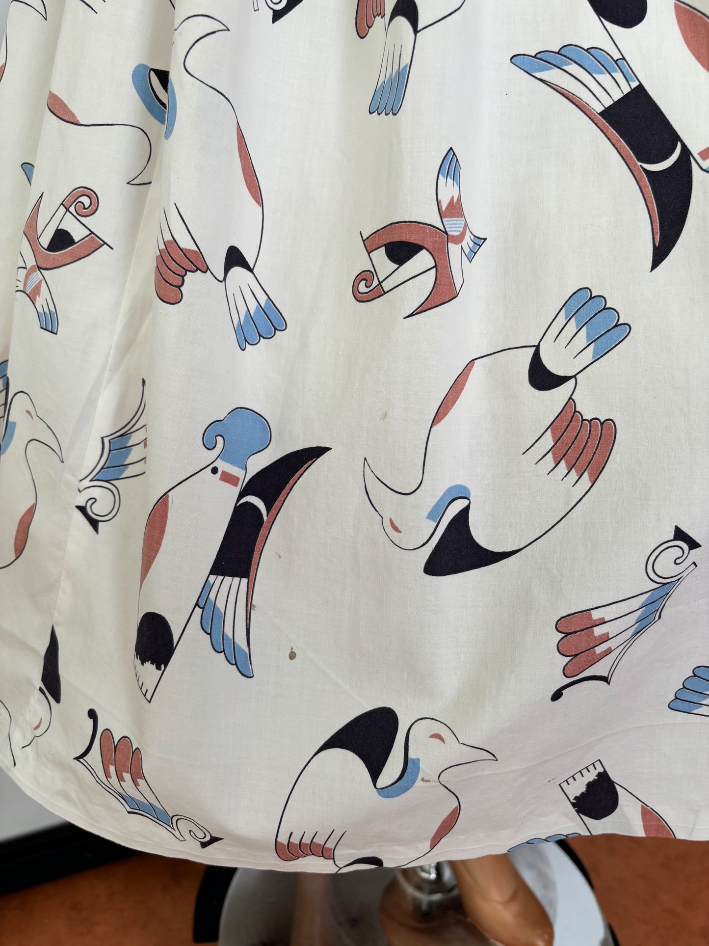 1950s Native Bird Novelty Print Dress | S