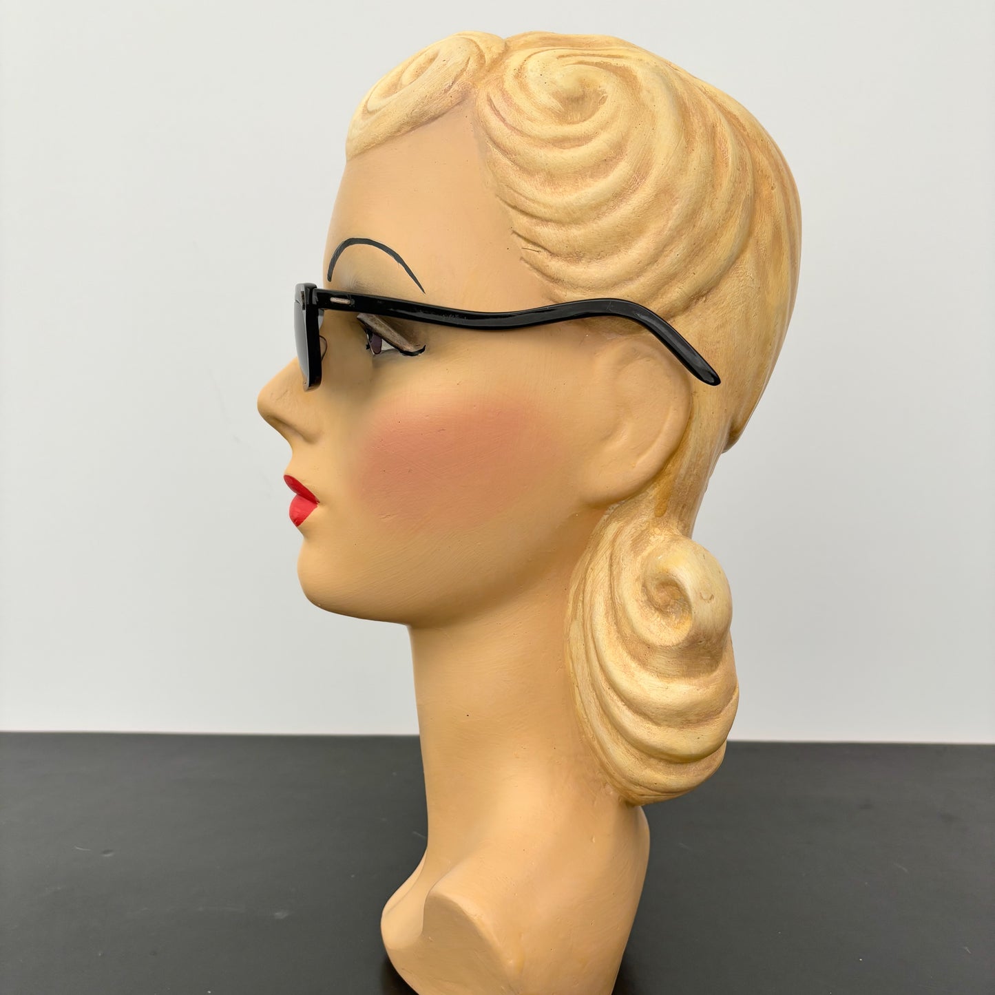 NOS 1950s/1960s Plastic Sunglasses