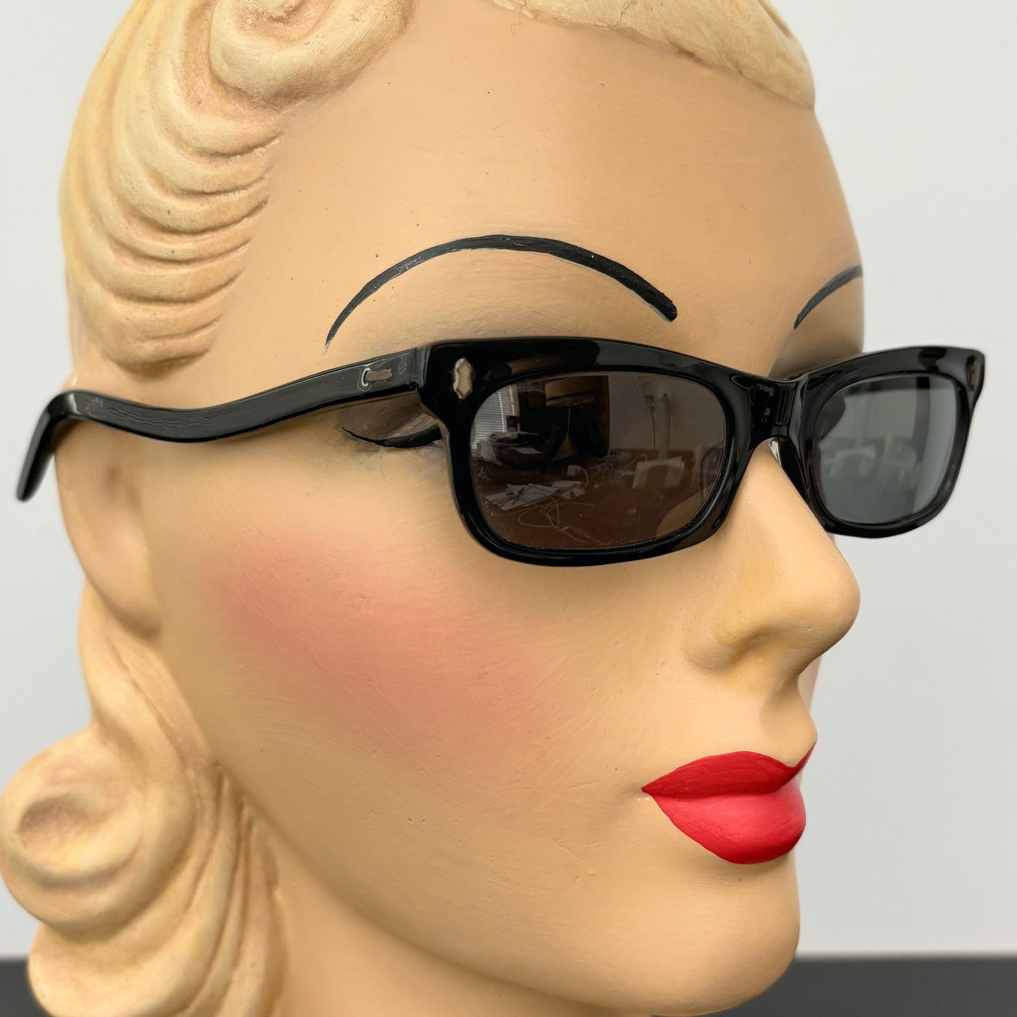 NOS 1950s/1960s Plastic Sunglasses