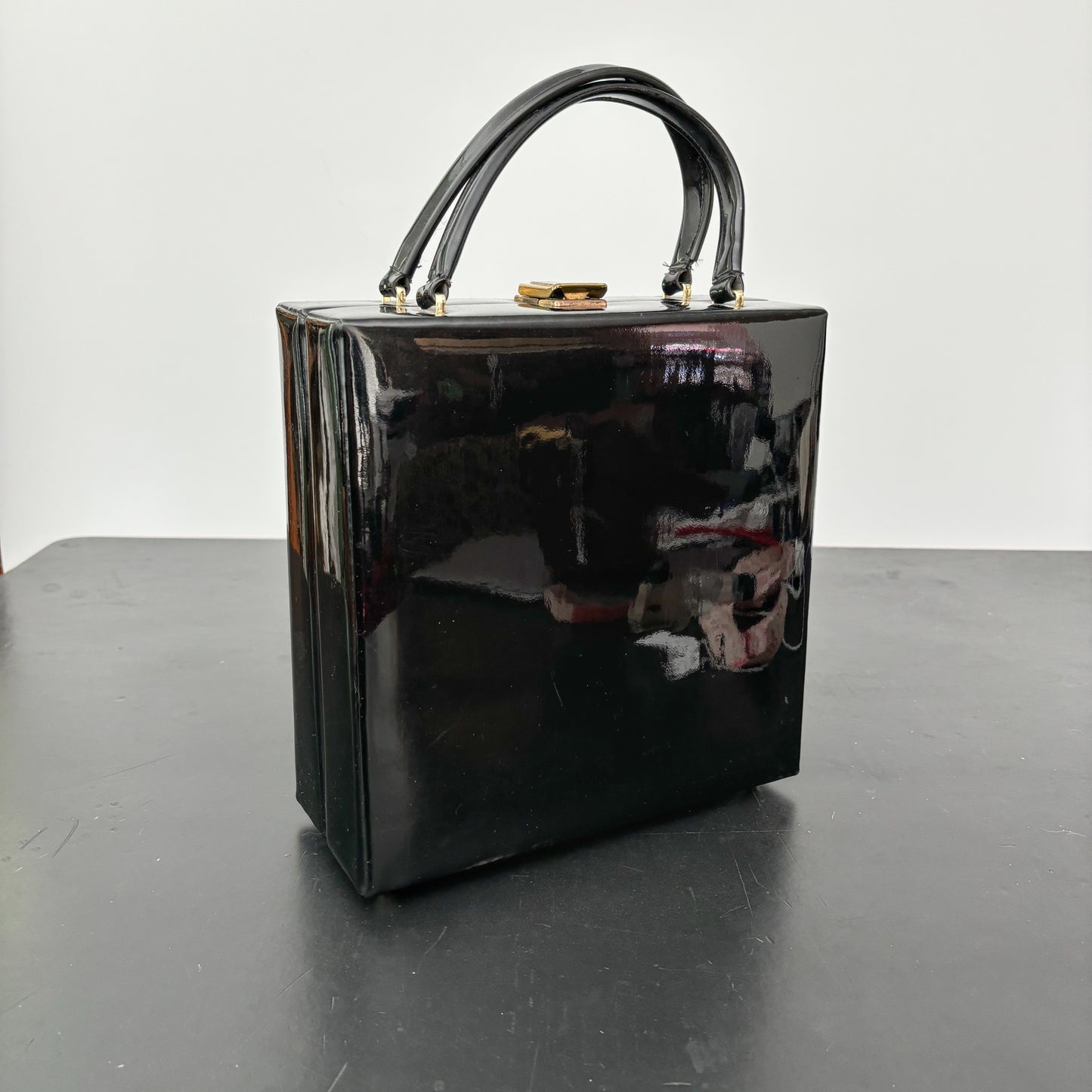 1960 Patent Leather Handbag / Beauty Case