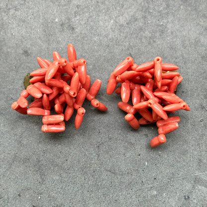 1950s Plastic Coral Beads Clip On Earrings