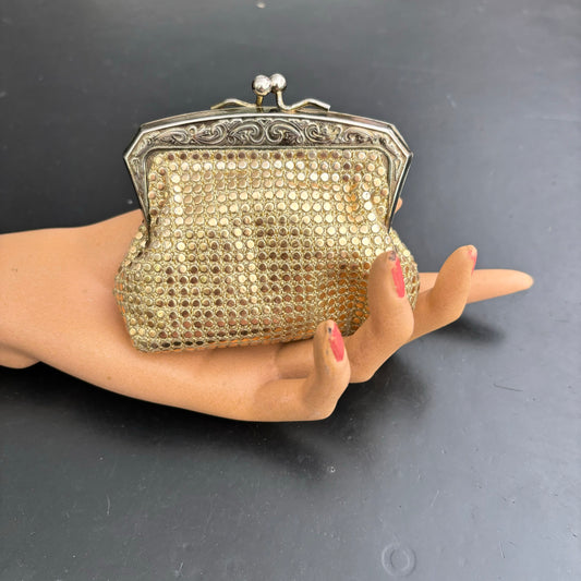 1960s Faux Gold Chainmail Money Purse