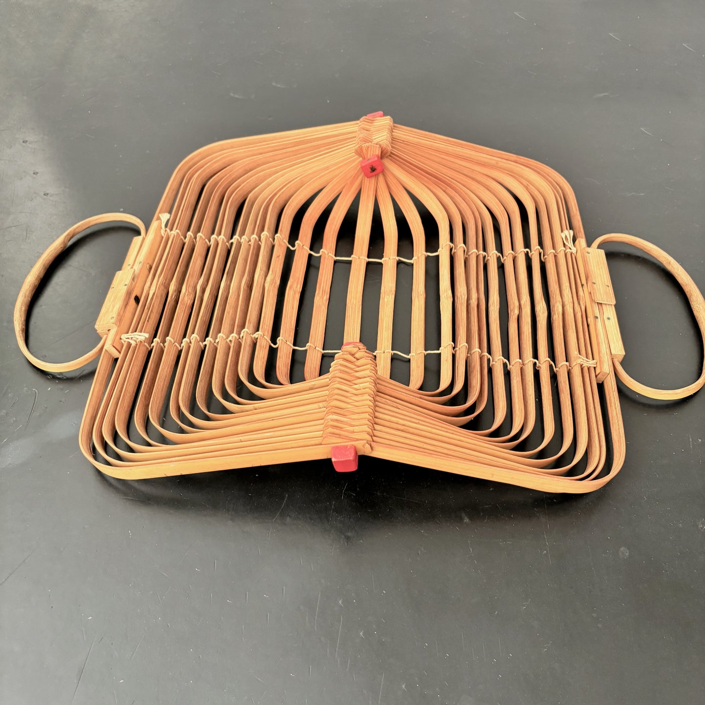 1940s Foldable Bamboo Handbag