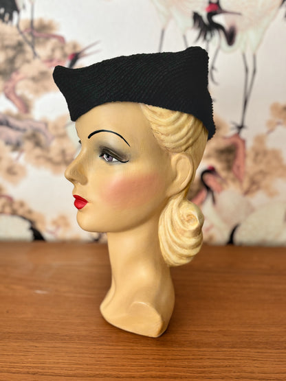 1940s Dale Triangular Ribbed Hat