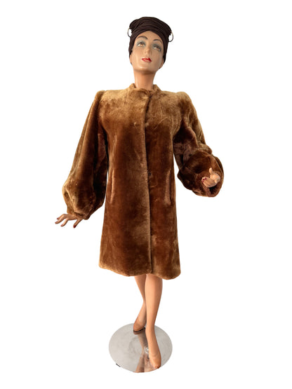 1940s Balloon Sleeves Mouton Fur Coat  | M