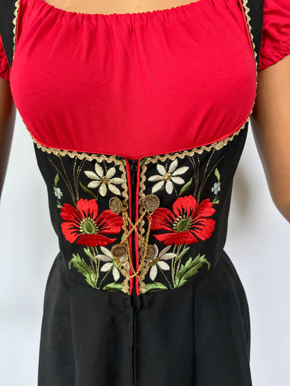 Vintage 1960s Embroidered Dirndl | M