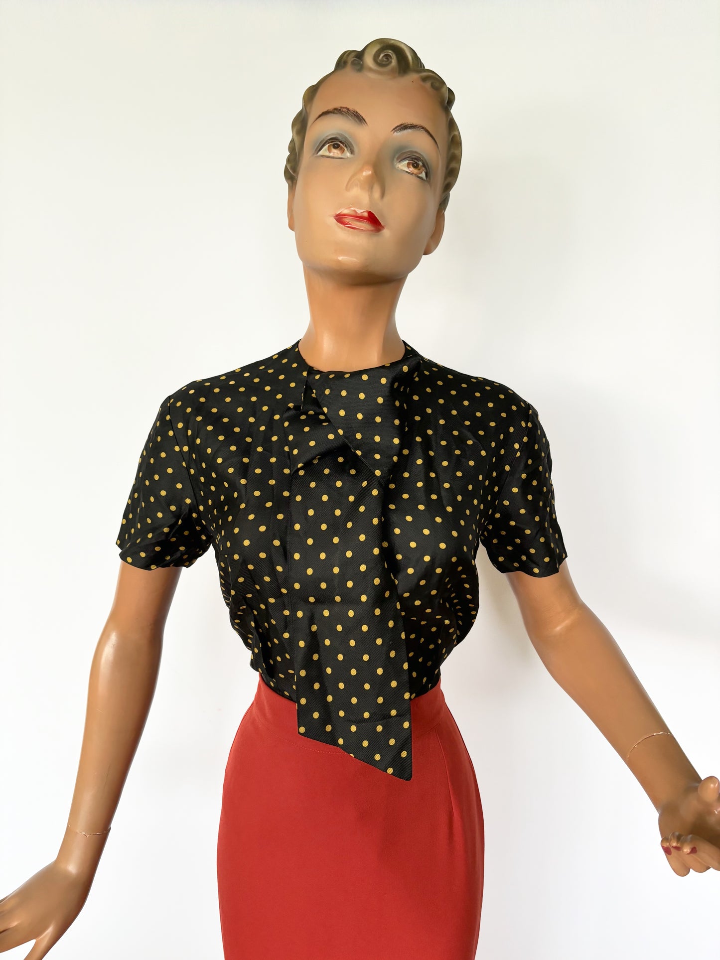 1950s/60s Polkadot Pussy Bow Blouse | M