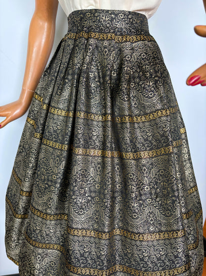 1950s/60s Gold and Silver Brocade Skirt | S