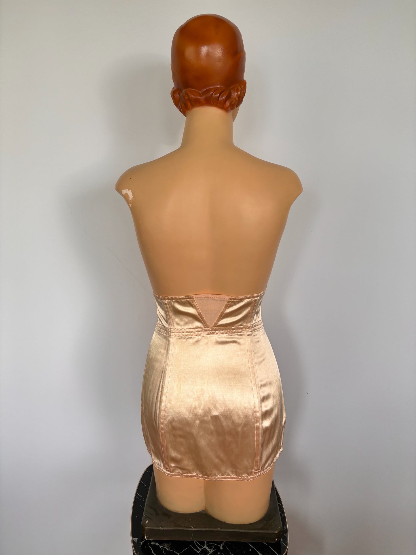 Vintage 1950s Plus Size Triumph Girdle | 2XL/3XL