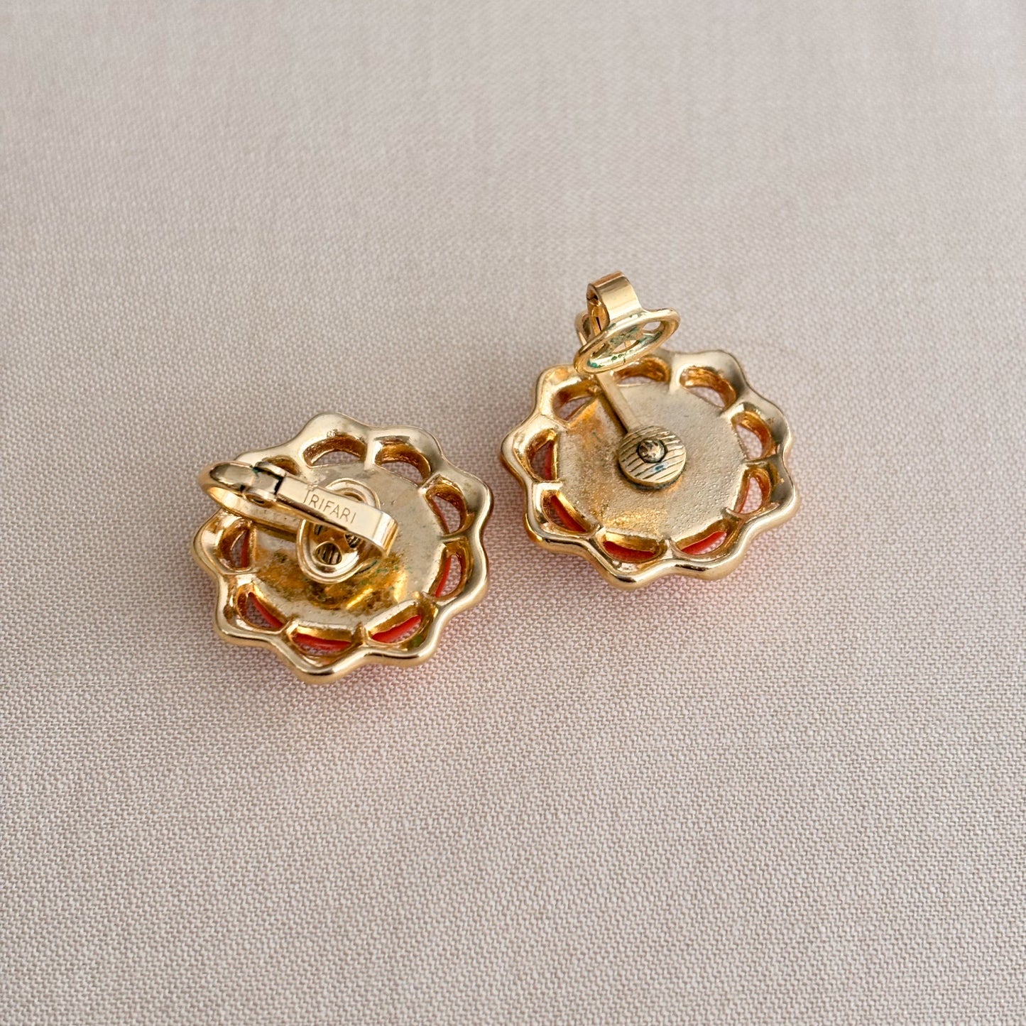 1960s Trifari Thermoset Clip-On Earrings