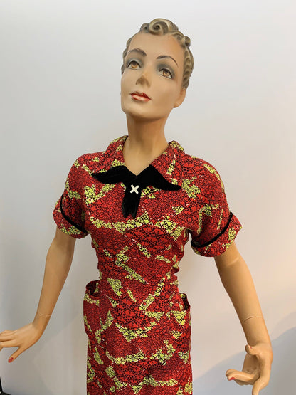 1930s/1940s Rayon Novelty Print Skirt and Blouse Set | S/M
