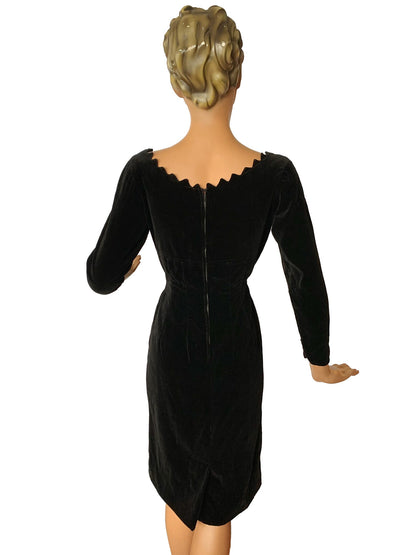 1950s Velvet Scalloped Collar Dress | XS