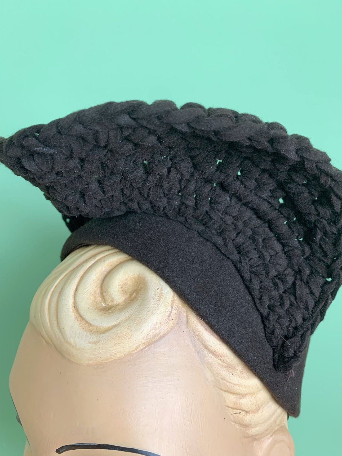 1930s/40s New York Creation Heart Halo Hat