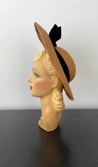 1920s 'De Bijenkorf' Straw Beach Hat