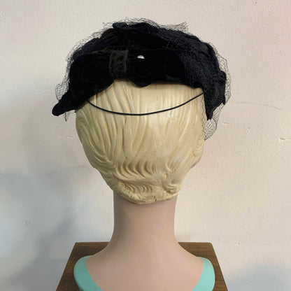 1950s Velvet and Silk Skull Cap Veil and Rhinestones