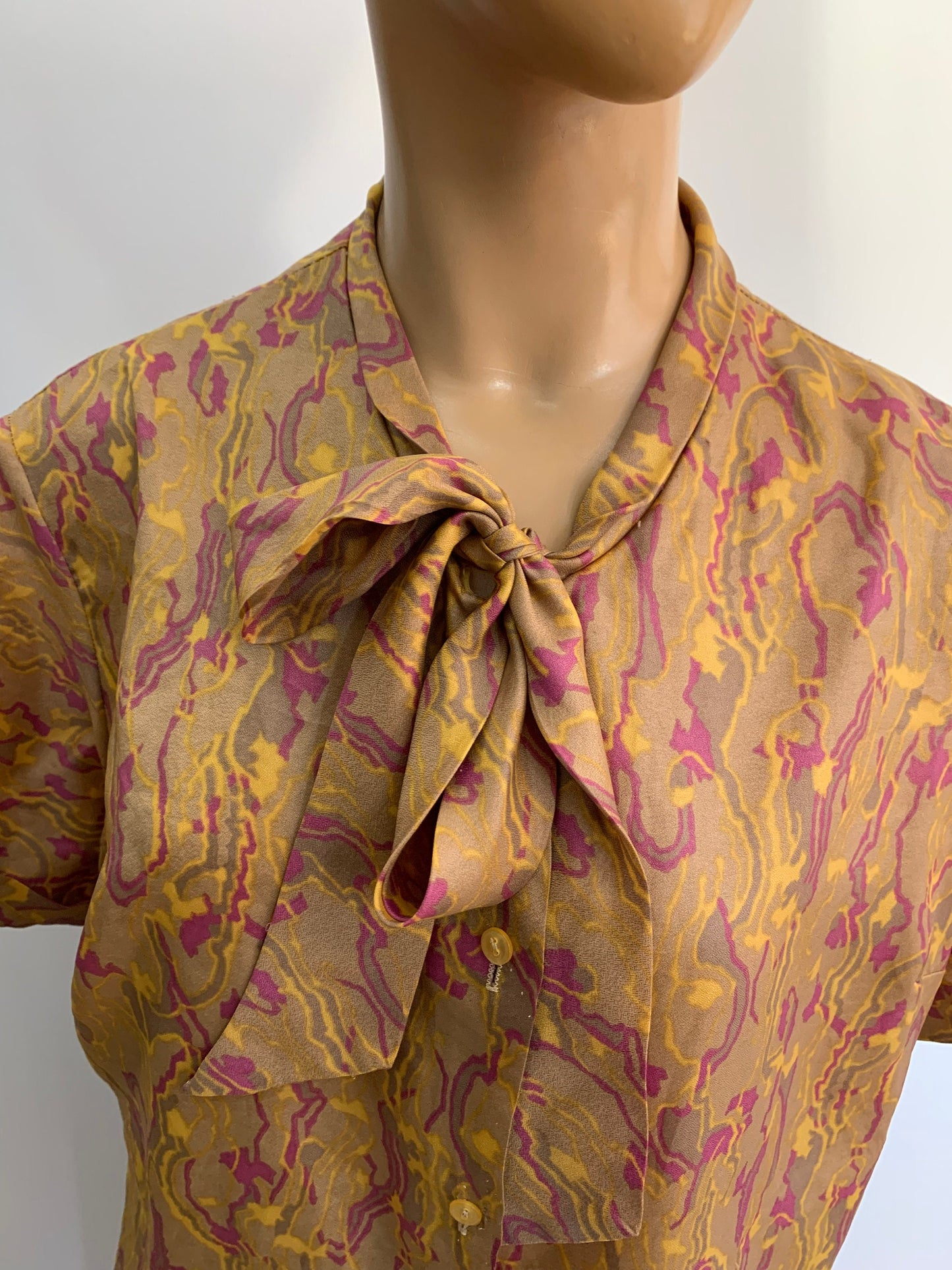 1960s Silky Pussy Bow Blouse | XXL