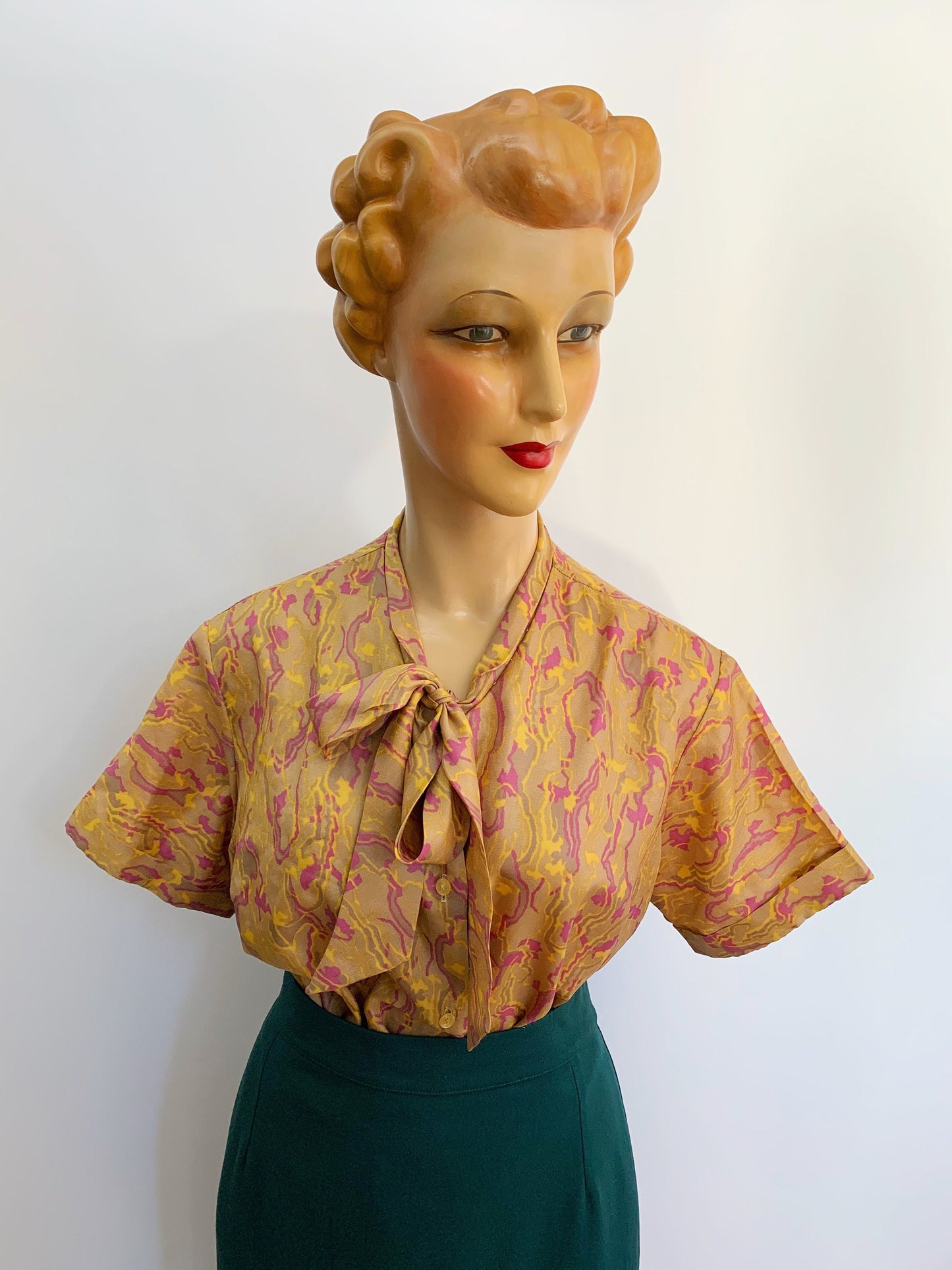 1960s Silky Pussy Bow Blouse | XXL