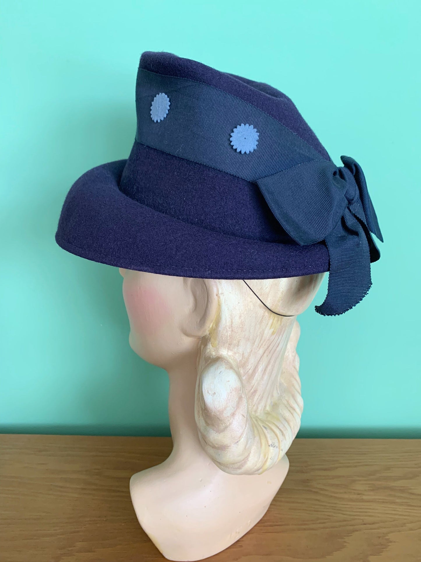 1940s Henry Pollak New York Creation Purple Homburg