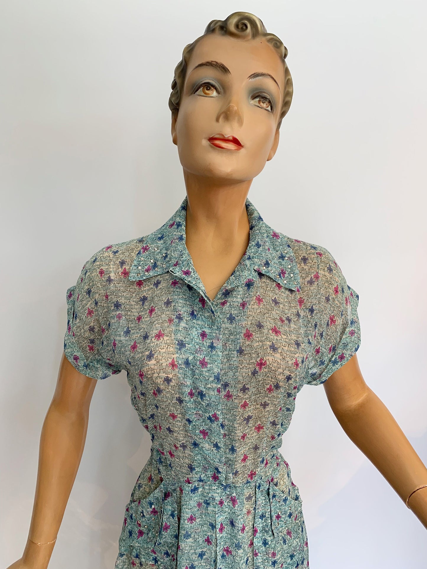 1940s Marcie Lee Dallas Sheer Rayon Novelty Print Dress | XS