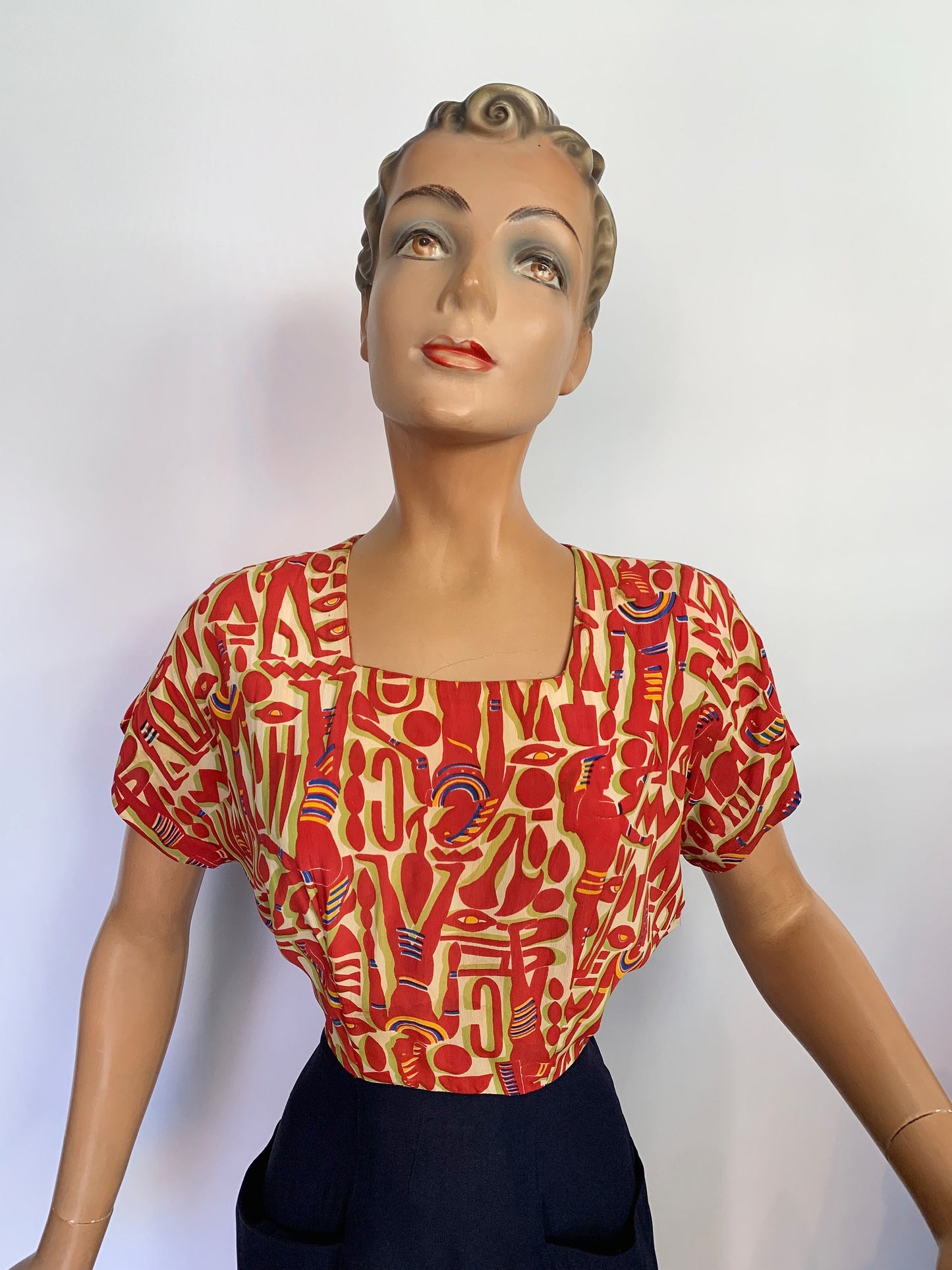 1940s 'Petite Lady' Rayon / Gabardine Egyptian Novelty Print Dress and Bolero Set | S/M