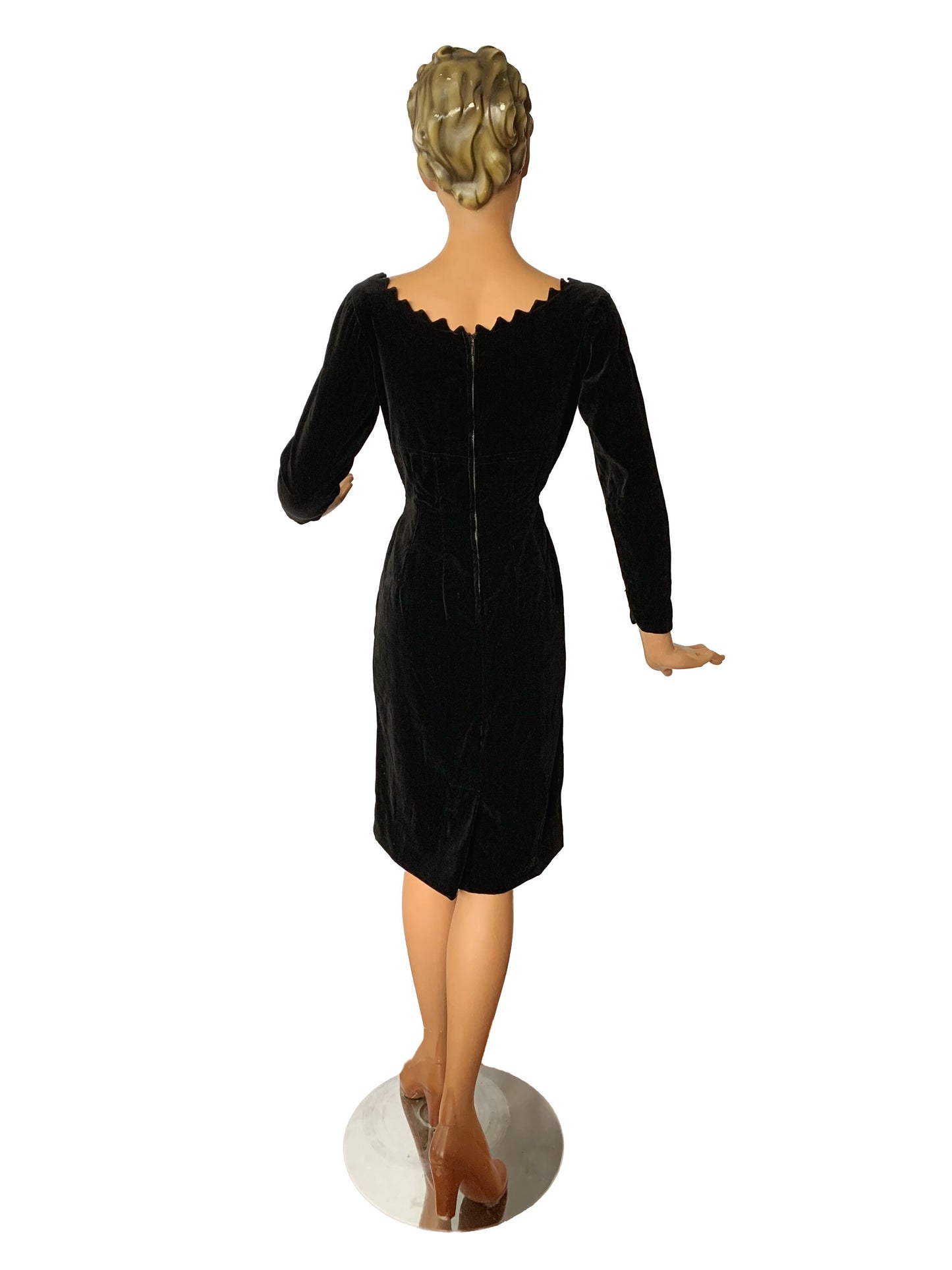 1950s Velvet Scalloped Collar Dress | XS